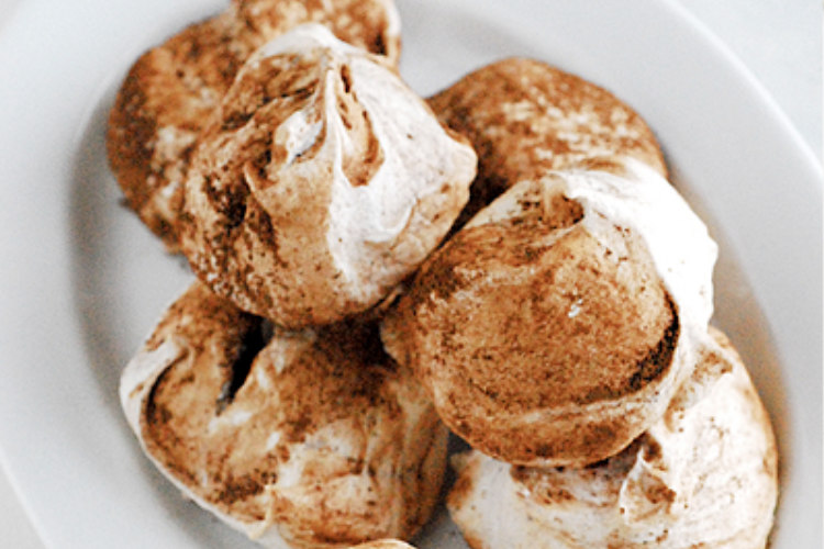 Chocolate Mini Pavlovas