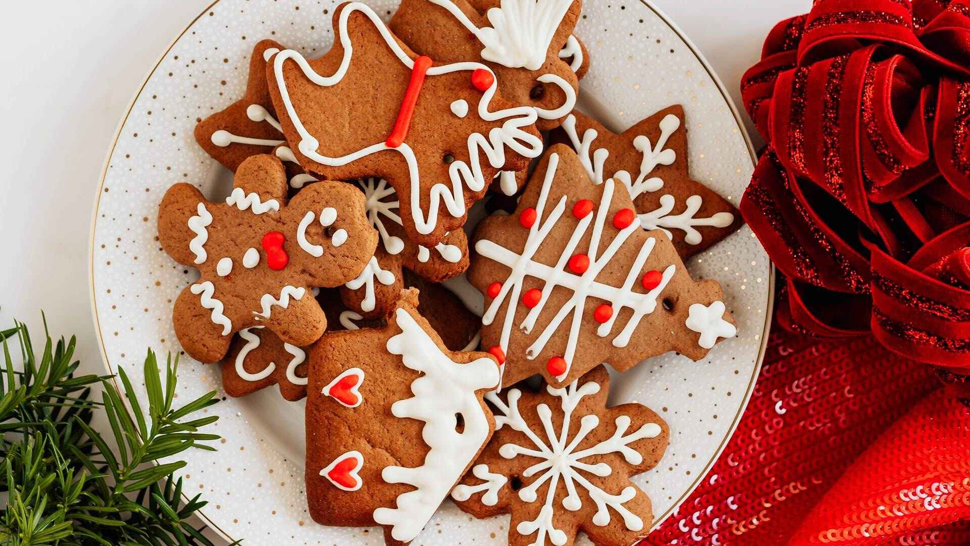 Gingerbread Cookies | I Love Eggs