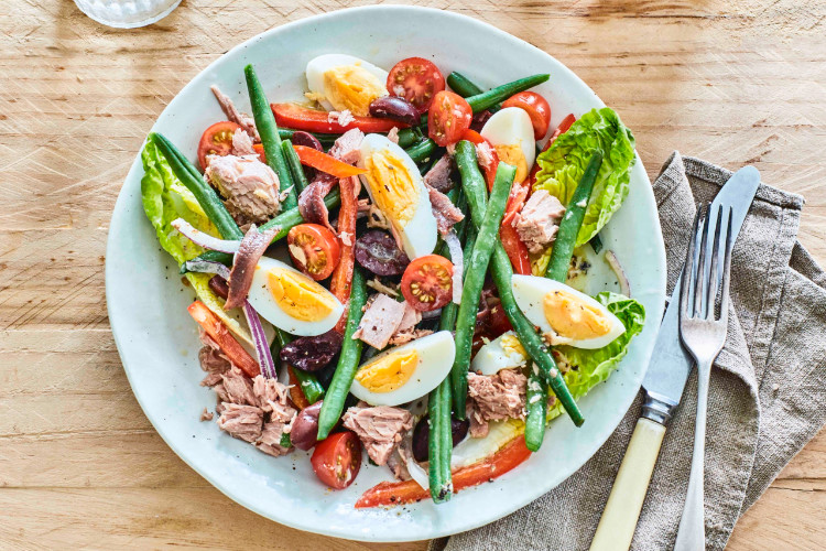 Salad Niçoise Recipe | NZ Eggs | Salads & Dressings