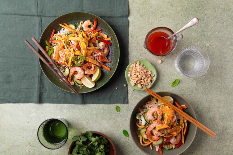 Vietnamese Prawn Salad | I Love Eggs