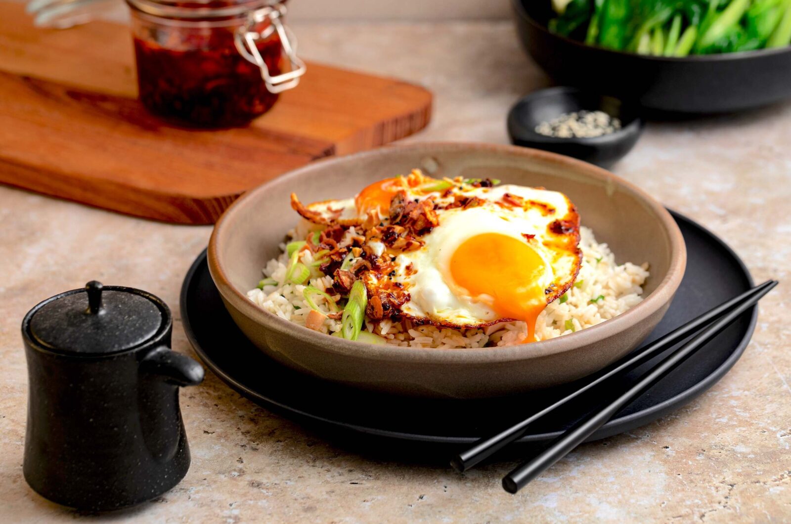 Crispy Chilli Fried Eggs Bowl